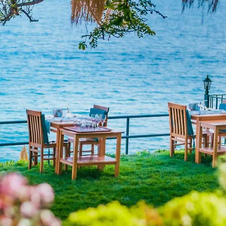 Sardunya Arka Bına Otel *