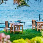 Sardunya Arka Bına Otel *
