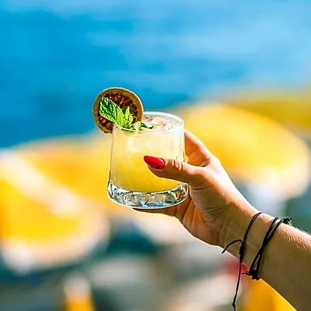 Hotel Sardunya Arka Bina Kaş