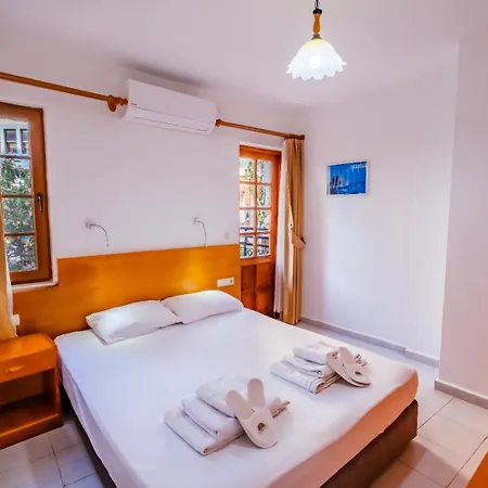 Sardunya Arka Bina Hotel *